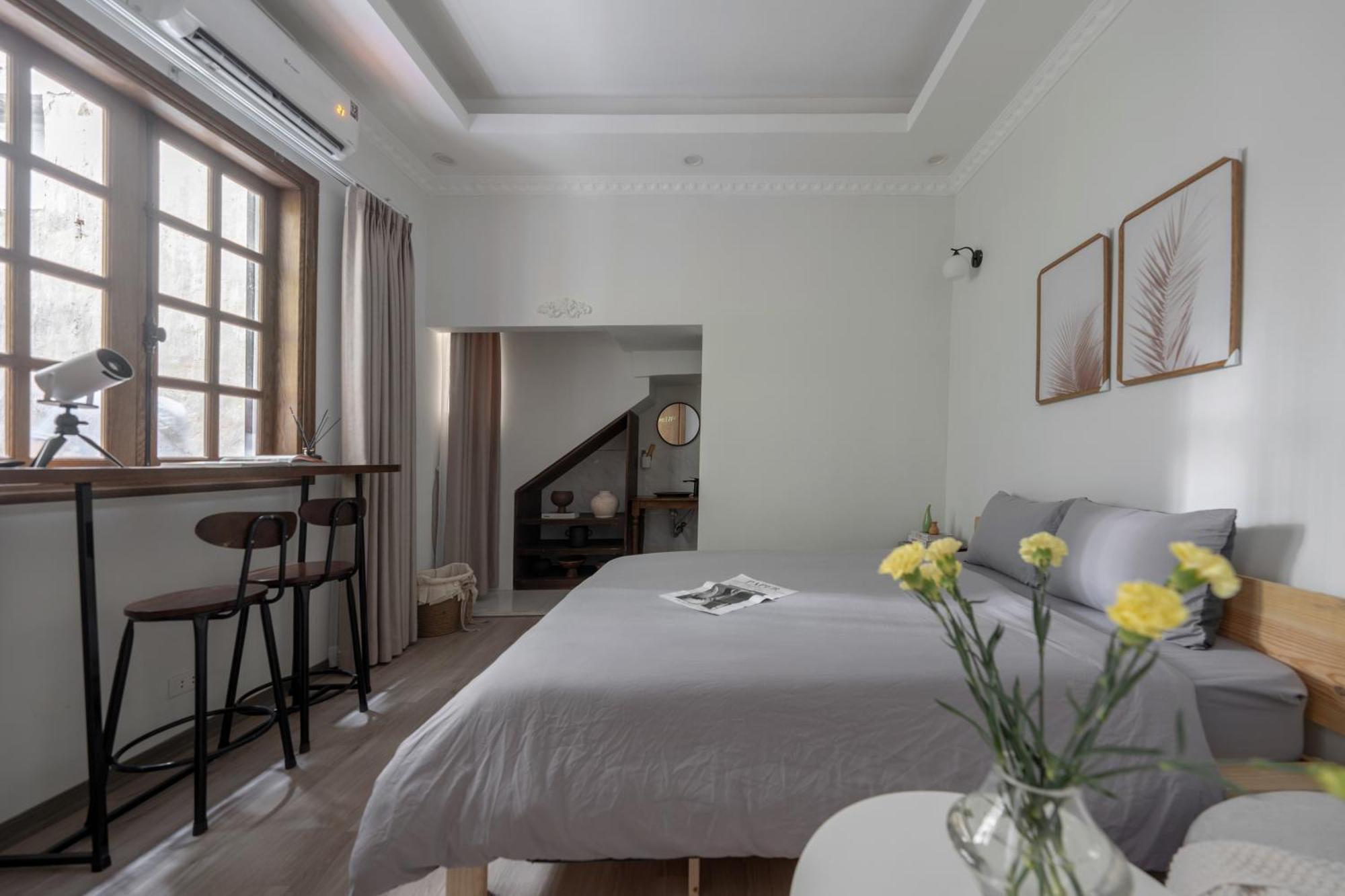 Wine Room# 1brs#1 Min To Hoan Kiem Lake#balcony#operahomestay# Netflix Ở trọ